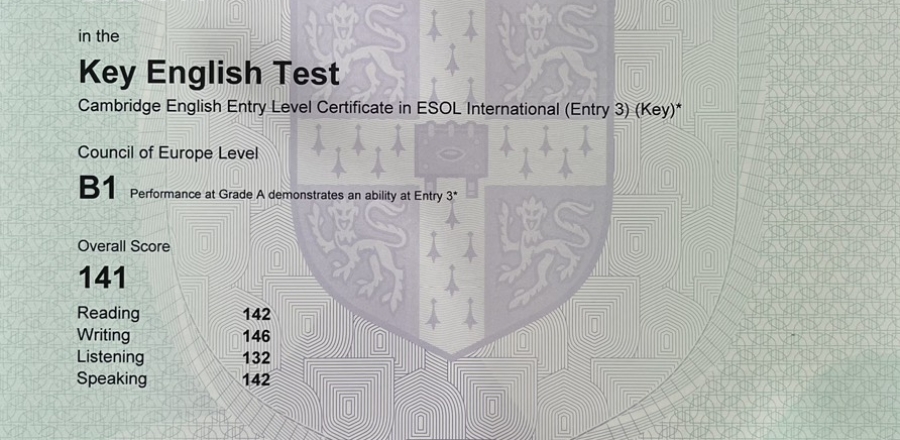 Trần Ngọc Minh Hiếu _ KET